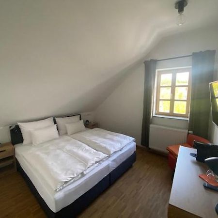 Altstadthotel Alt & Jung Regensburg Buitenkant foto